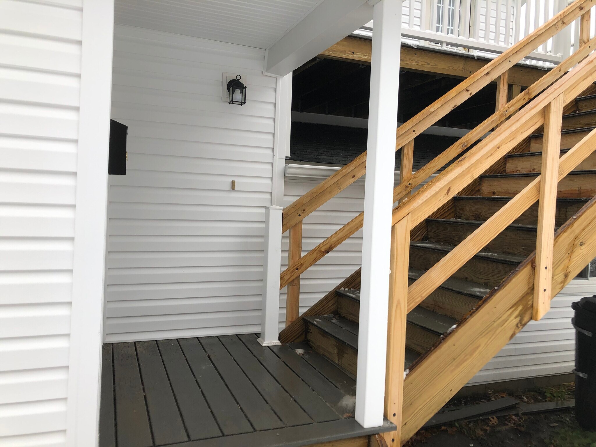 Building Photo - 307 Gilmore Ave