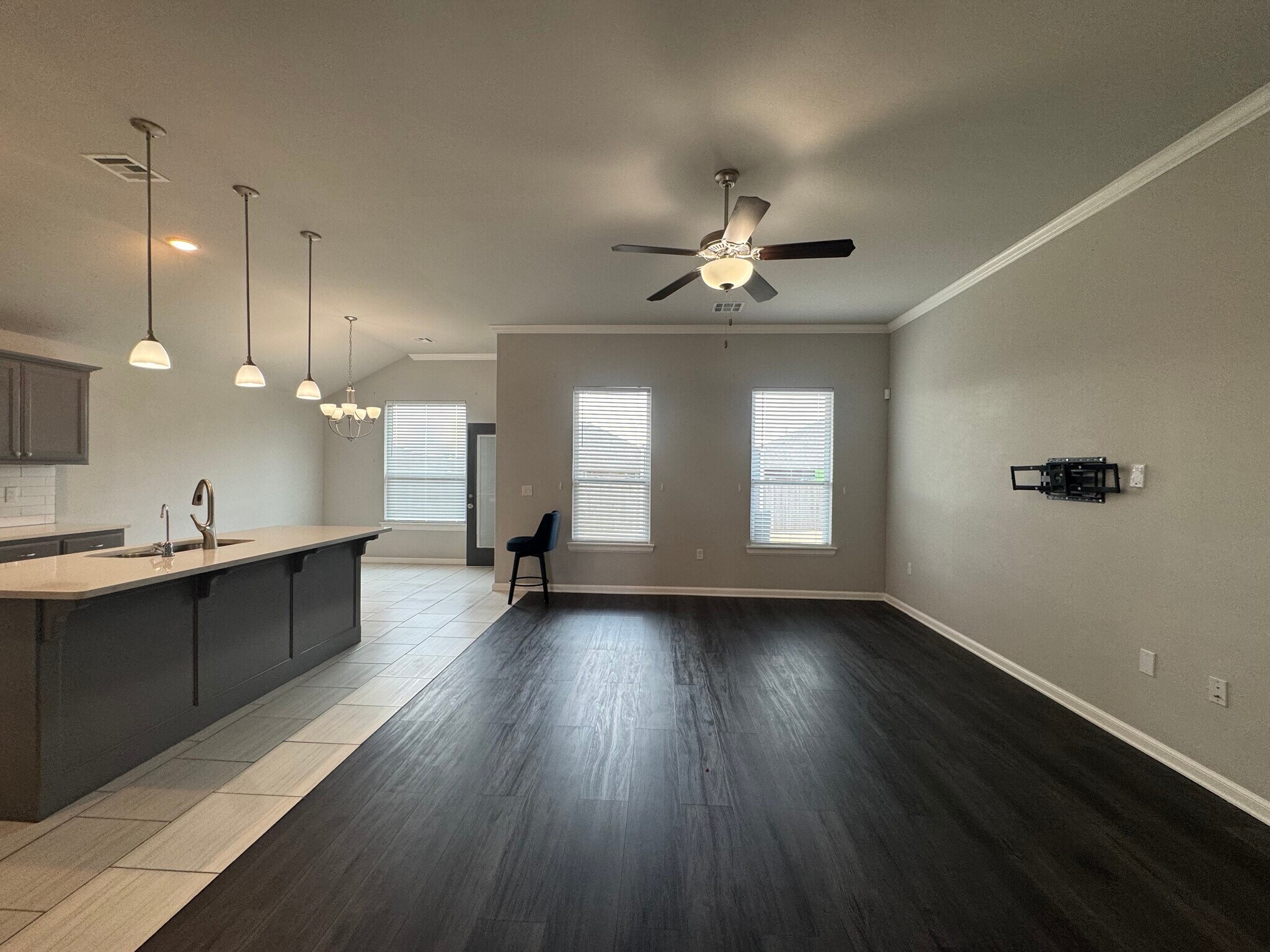 Building Photo - 9104 SW 47th St