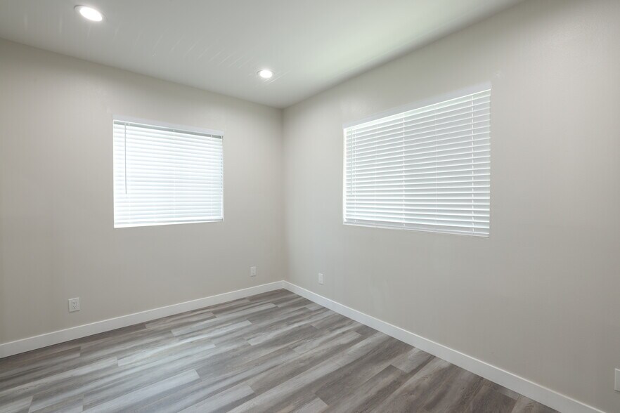 Building Photo - 1133 Browning Blvd