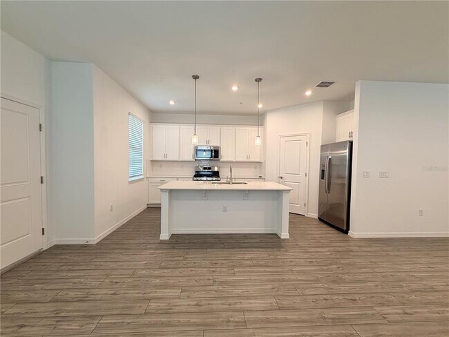 Building Photo - 449 Belmond Dr