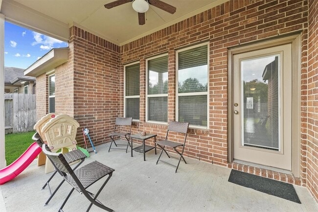 Building Photo - 18118 Golden Falls Ln