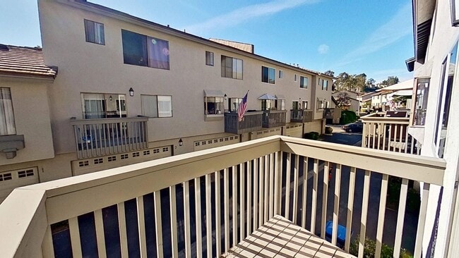 Building Photo - 4 Morning Star