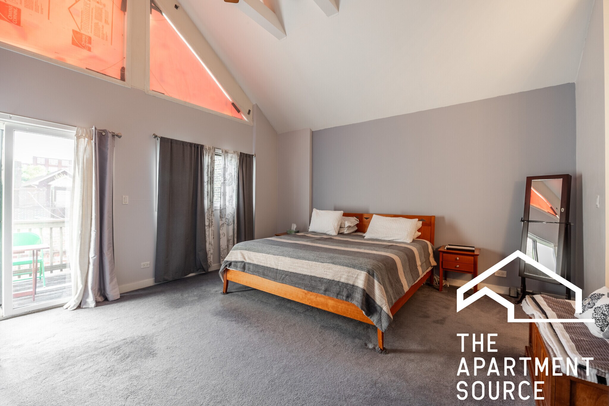 Building Photo - 1723 N Wood St