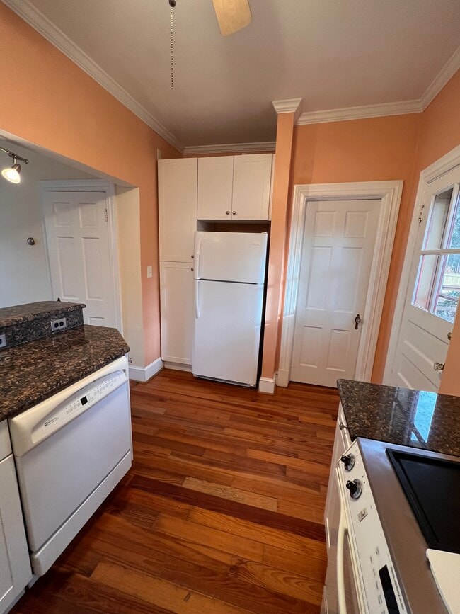 Building Photo - 3213 Condie St