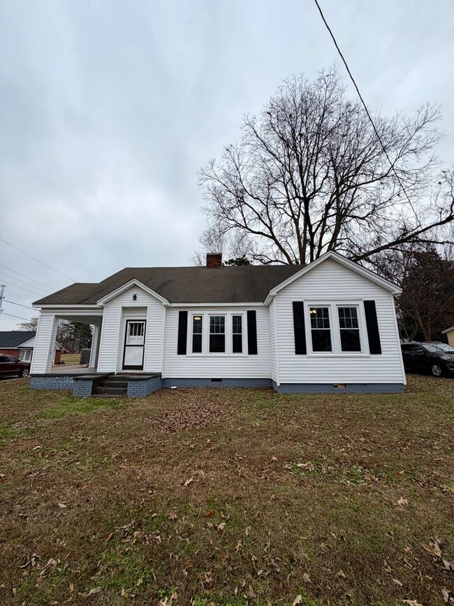 Building Photo - 200 Summer St