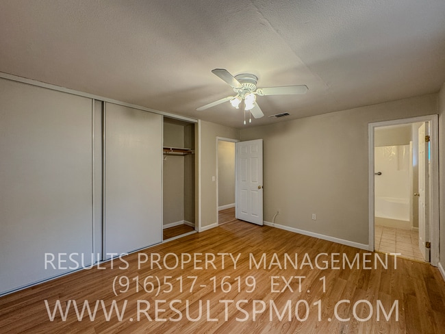 Building Photo - Charming 3-bedroom 2-bathroom home