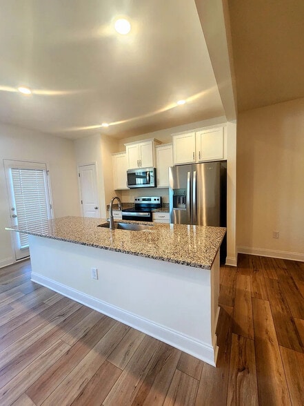 Primary Photo - Room in Townhome on Caddis Bnd