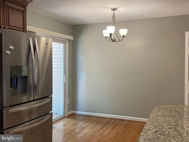 Building Photo - 6223 Rathlin Dr