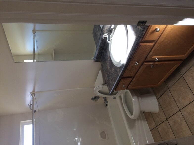 Building Photo - 1884 Shepard Ln