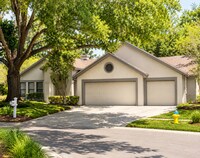 Building Photo - 6202 Greenwich Dr