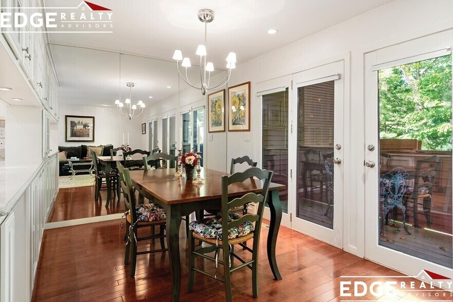 Building Photo - 241 Perkins St