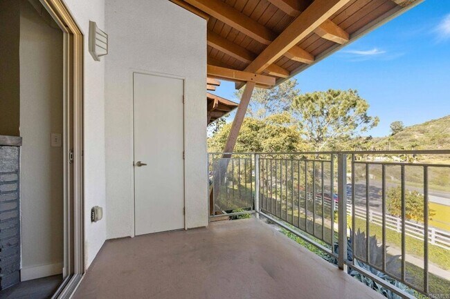 Building Photo - 1650 S El Camino Real