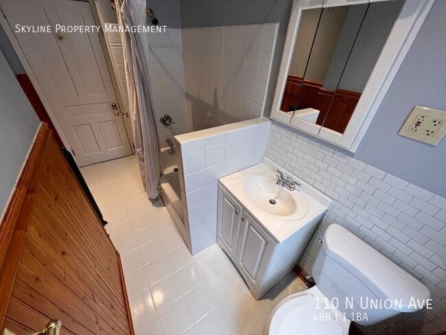 Building Photo - 110 N Union Ave