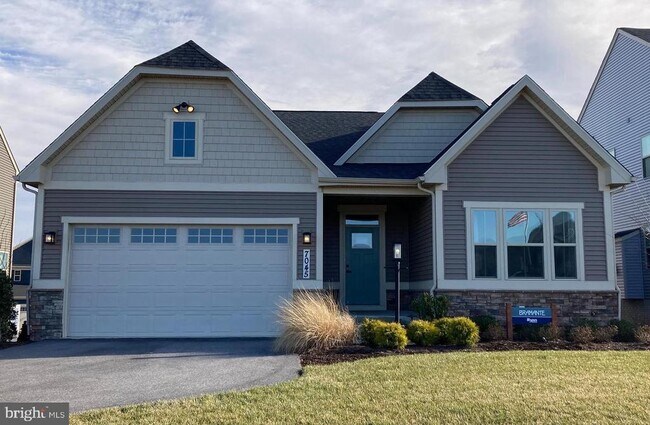 Primary Photo - 7045 Eaglehead Dr