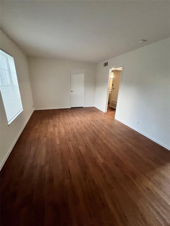 Building Photo - 1400 Fairground St