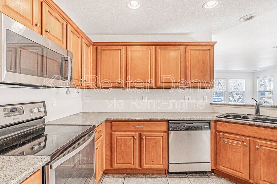 Building Photo - 1191 S Richfield St