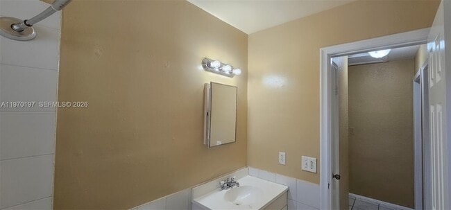 Building Photo - 5830 NW 23rd St