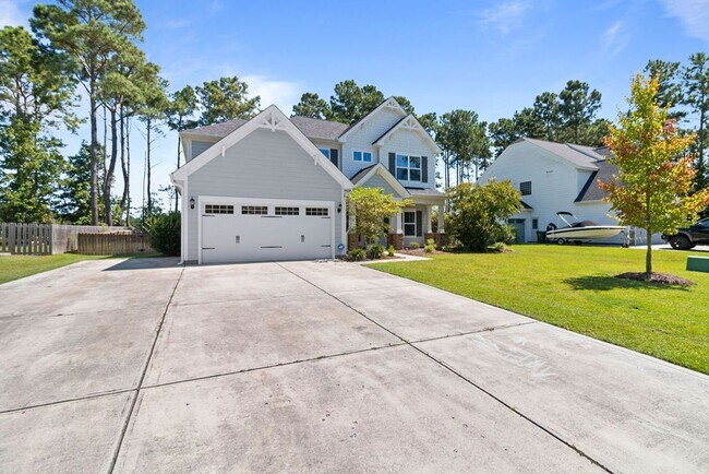 Building Photo - 4 Bedroom in Mimosa Bay with BONUS and BOA...