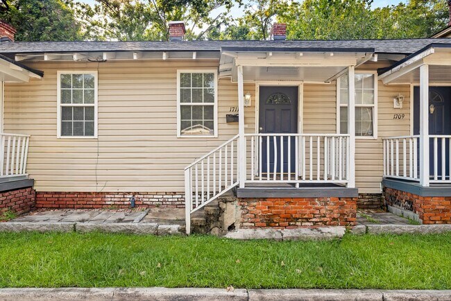 Primary Photo - 1709 LeGrand Street