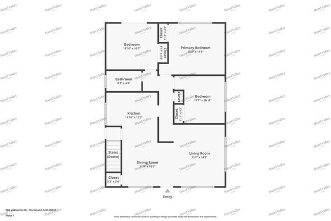 Building Photo - 585 Versailles Dr