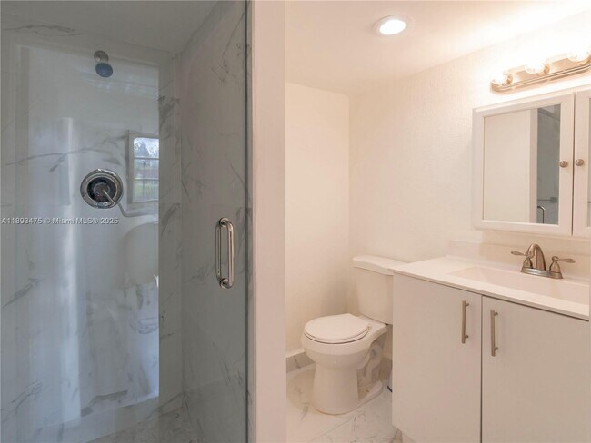 Building Photo - $2,150MONTHLY;3195 FOXCROFT RD #F211 MIRAM...