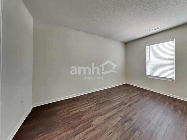 Building Photo - 3742 Mountain Brook Cir