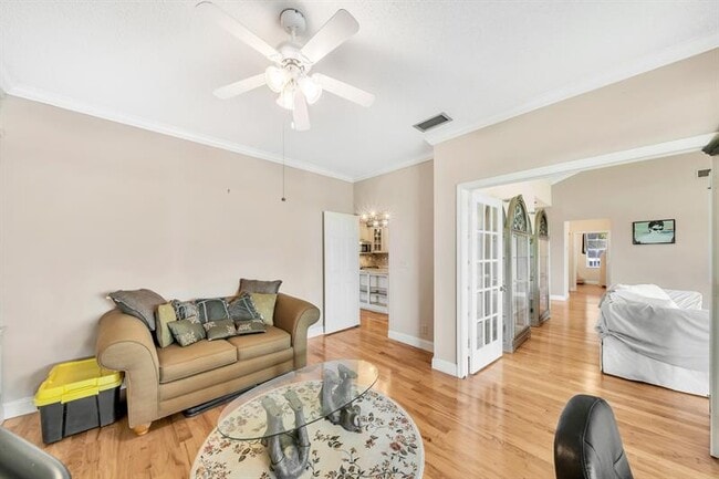 Building Photo - 7644 Elm Ridge Dr