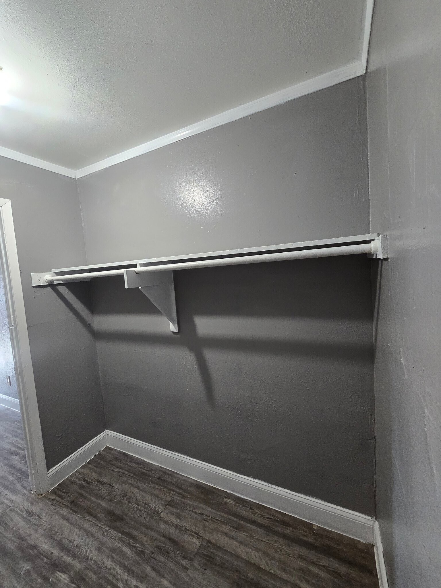 Building Photo - 4820 Oak Ave