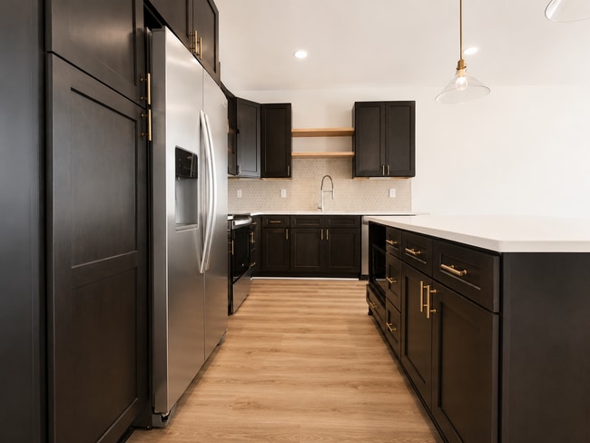 Building Photo - Sunsets, Skyline Views & Resort Living | Highbury's Premier 3-Bedroom Homes
