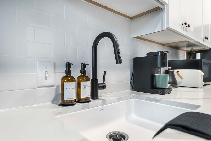 Building Photo - 520 Martin Luther King Jr Blvd