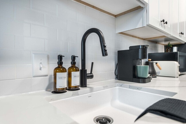 Building Photo - 520 Martin Luther King Jr Blvd