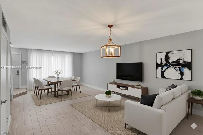 Building Photo - 10167 SW 77th Ct