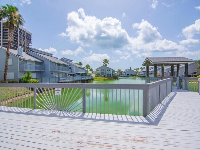 Building Photo - 4949 N Hwy A1A