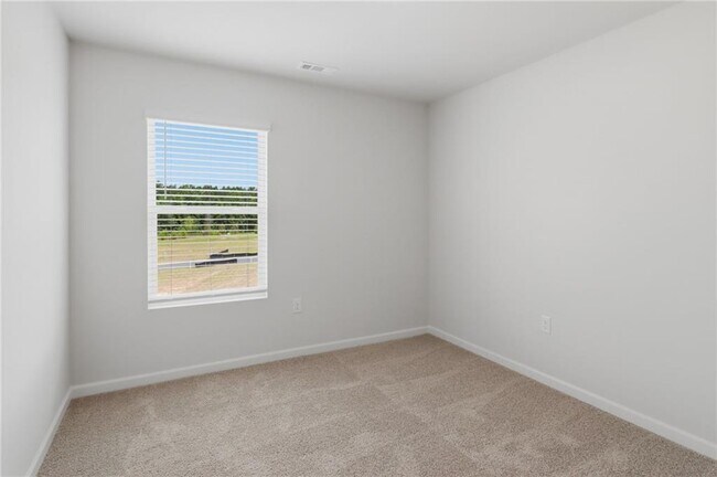 Building Photo - 21 Berryville Dr