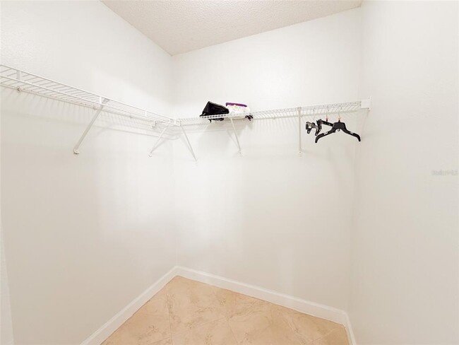 Building Photo - 1300 Carey Glen Cir