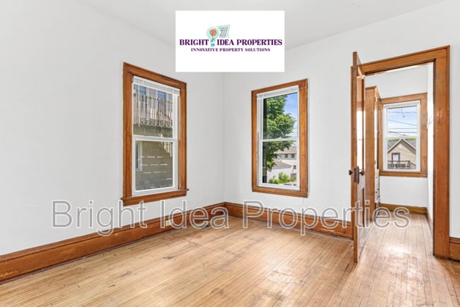 Building Photo - 3114 N Morgan Ave
