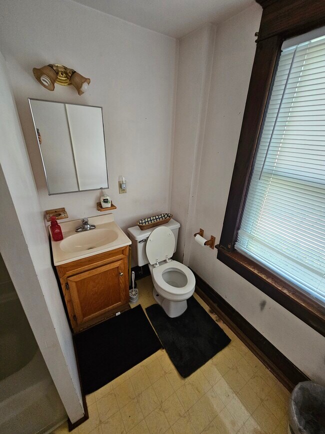 Upstairs bathroom - 119 Maple St