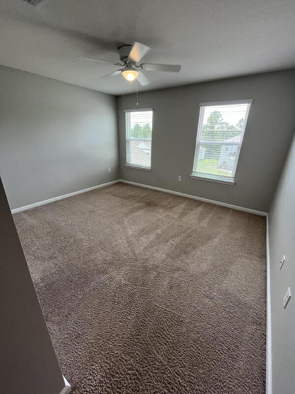 Building Photo - 4905 Kensington Ln
