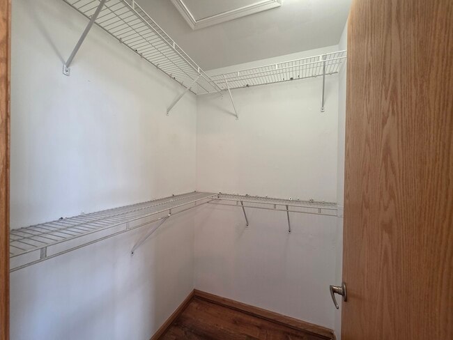 Building Photo - 3540 Blue Ridge Ct