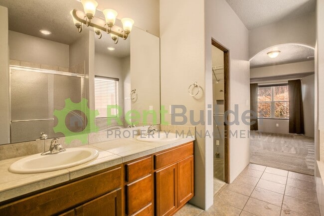 Building Photo - CALL US TODAY AT (505) 808-6467 TO SCHEDUL...