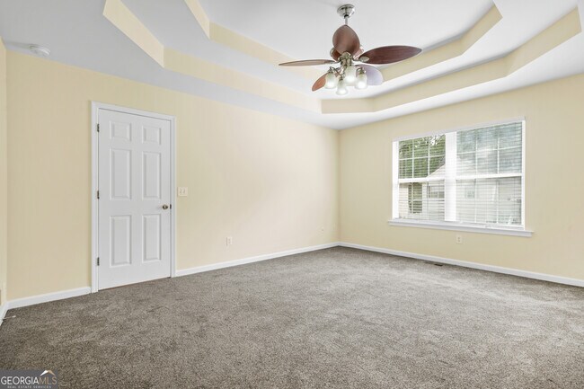 Building Photo - 2705 Waymar Dr SW