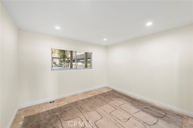 Building Photo - 609 Sleepy Hollow Ln