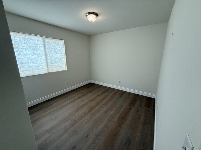 Building Photo - 12260 Primavera Way