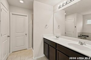 Building Photo - 8106 Chestnut Blue