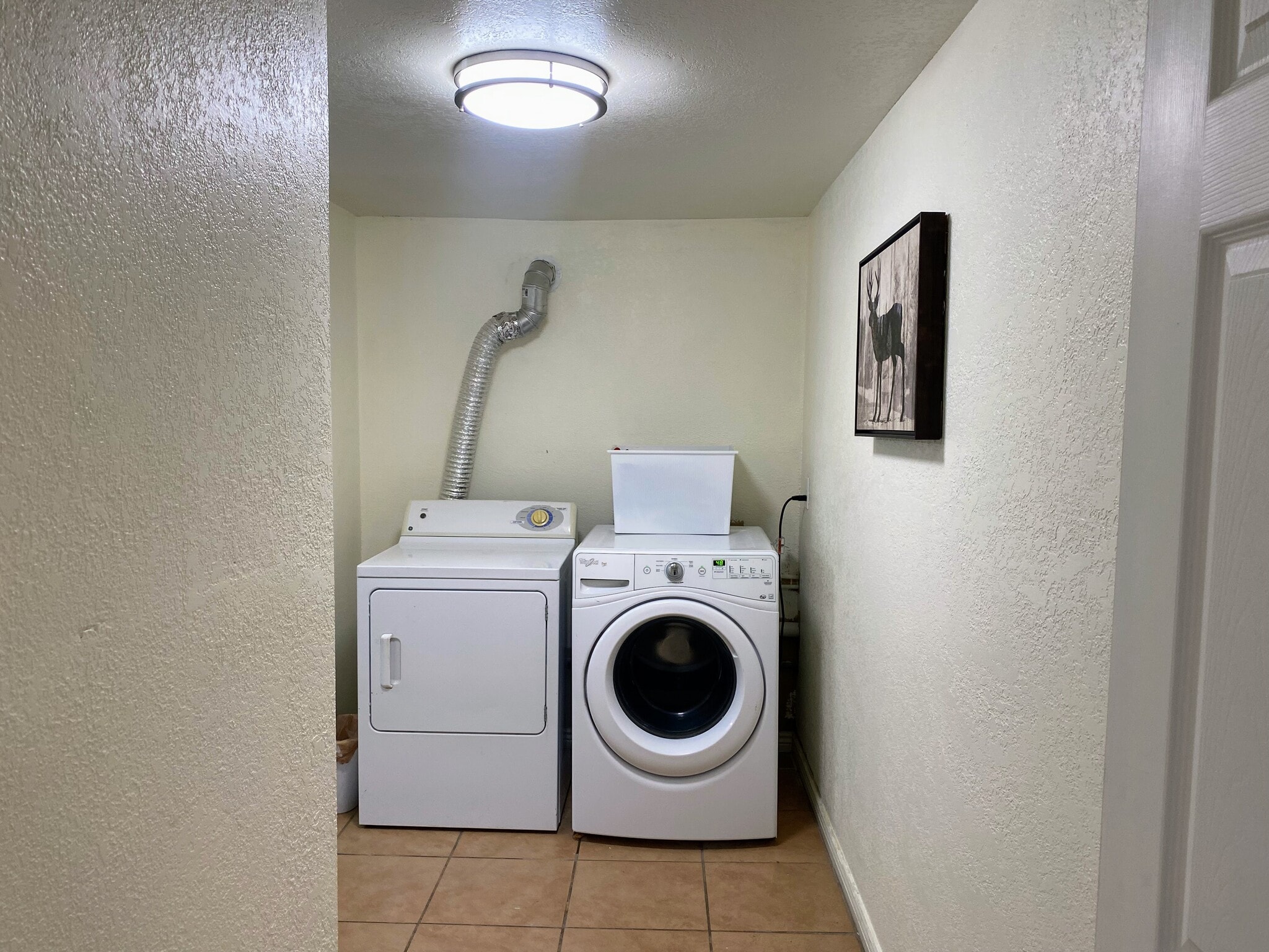 Bathroom/Laundry Room - 1374 S Benton St