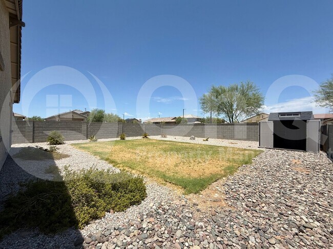 Building Photo - 17864 W Paraiso Dr