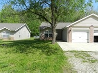 Building Photo - 108 Booker Rd