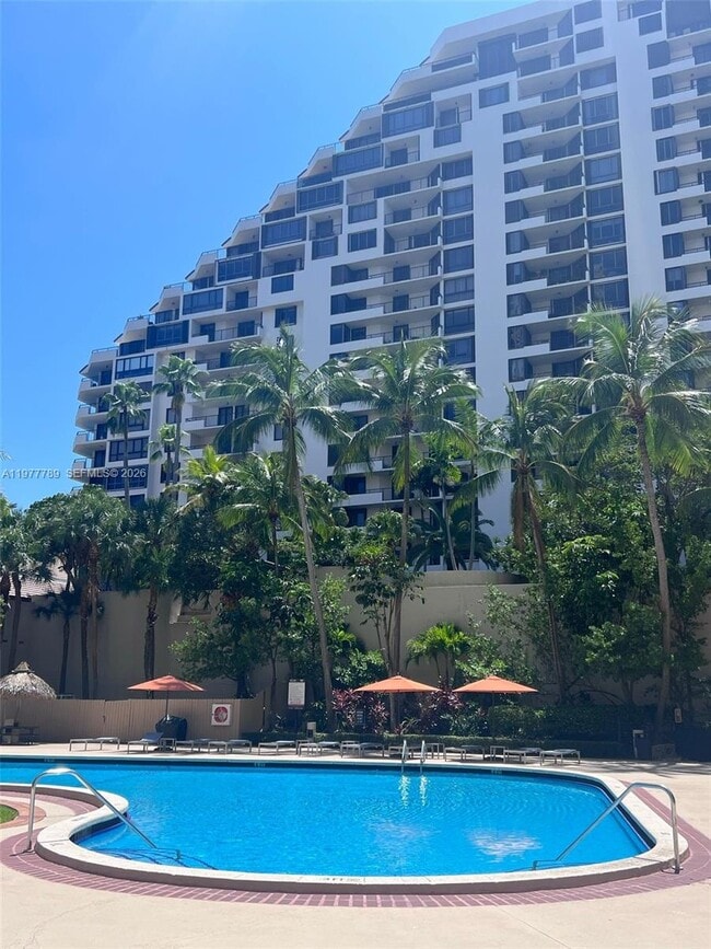 Building Photo - 540 Brickell Key Dr