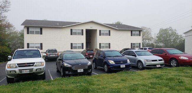 Building Photo - 406 Kays Ln