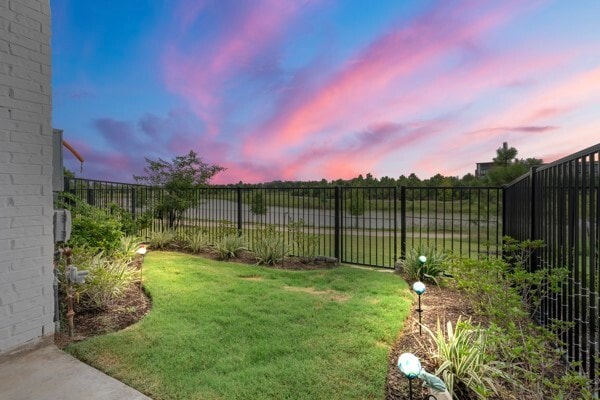 Building Photo - 19911 Curved Steel Dr